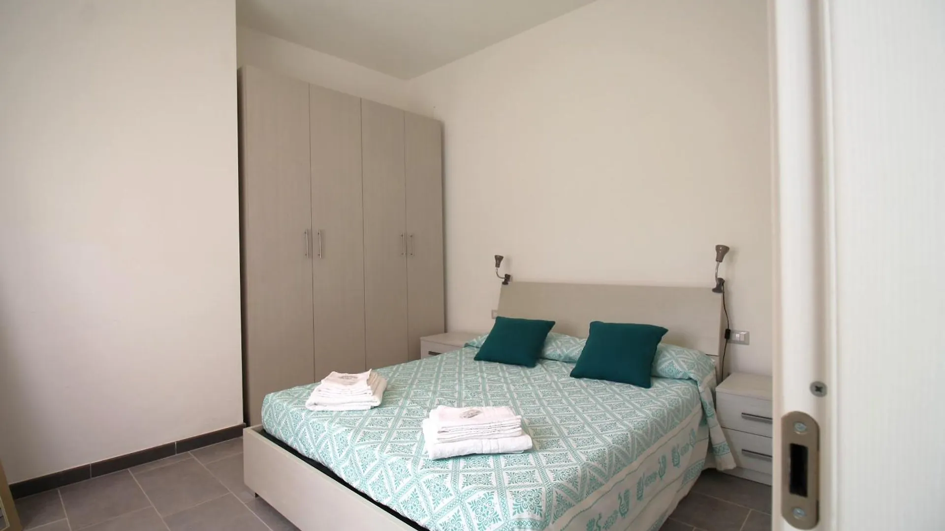 Casa Anna Cagliari Apartment 0*,  Italy