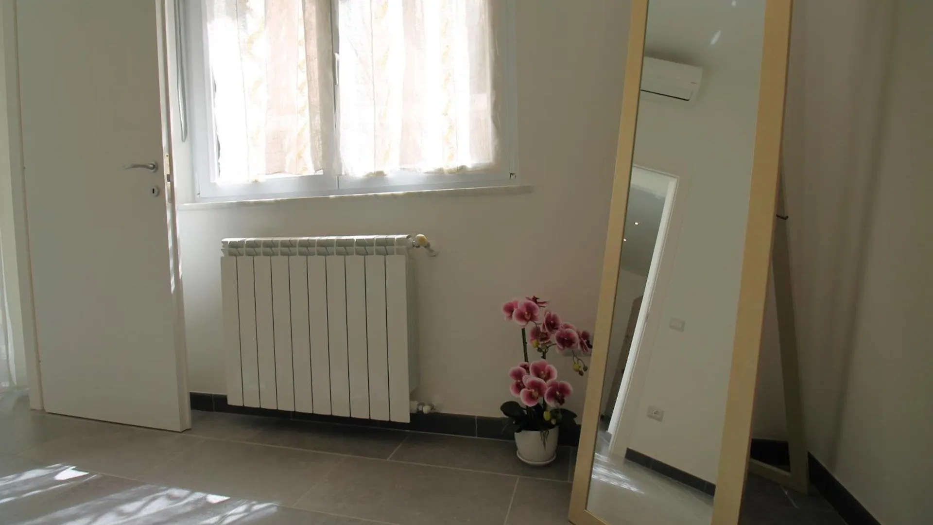 Casa Anna Cagliari Apartment 0*,  Italy